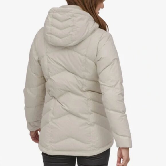 Patagonia down with it puffer jacket - Picture 3 of 12